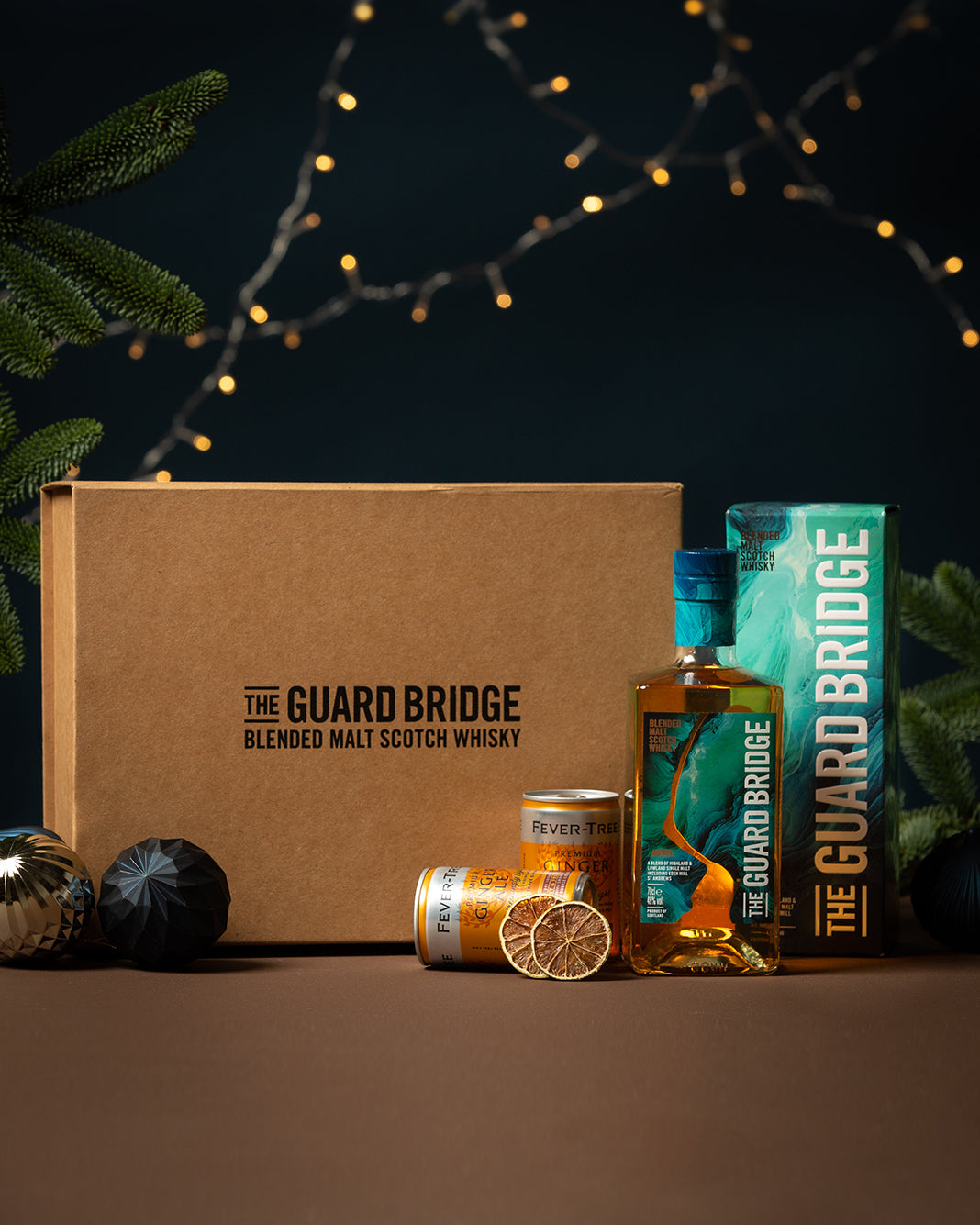 The Guard Bridge Whisky Ginger Set